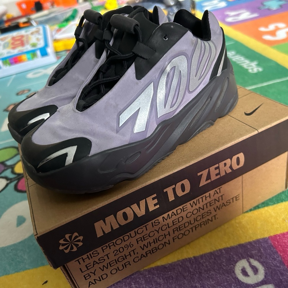 Nike Kids Shoes - Black and Gray